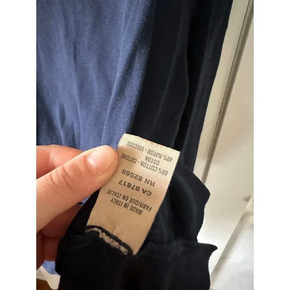Metropolitan View men’s size 52 Large blue sweater